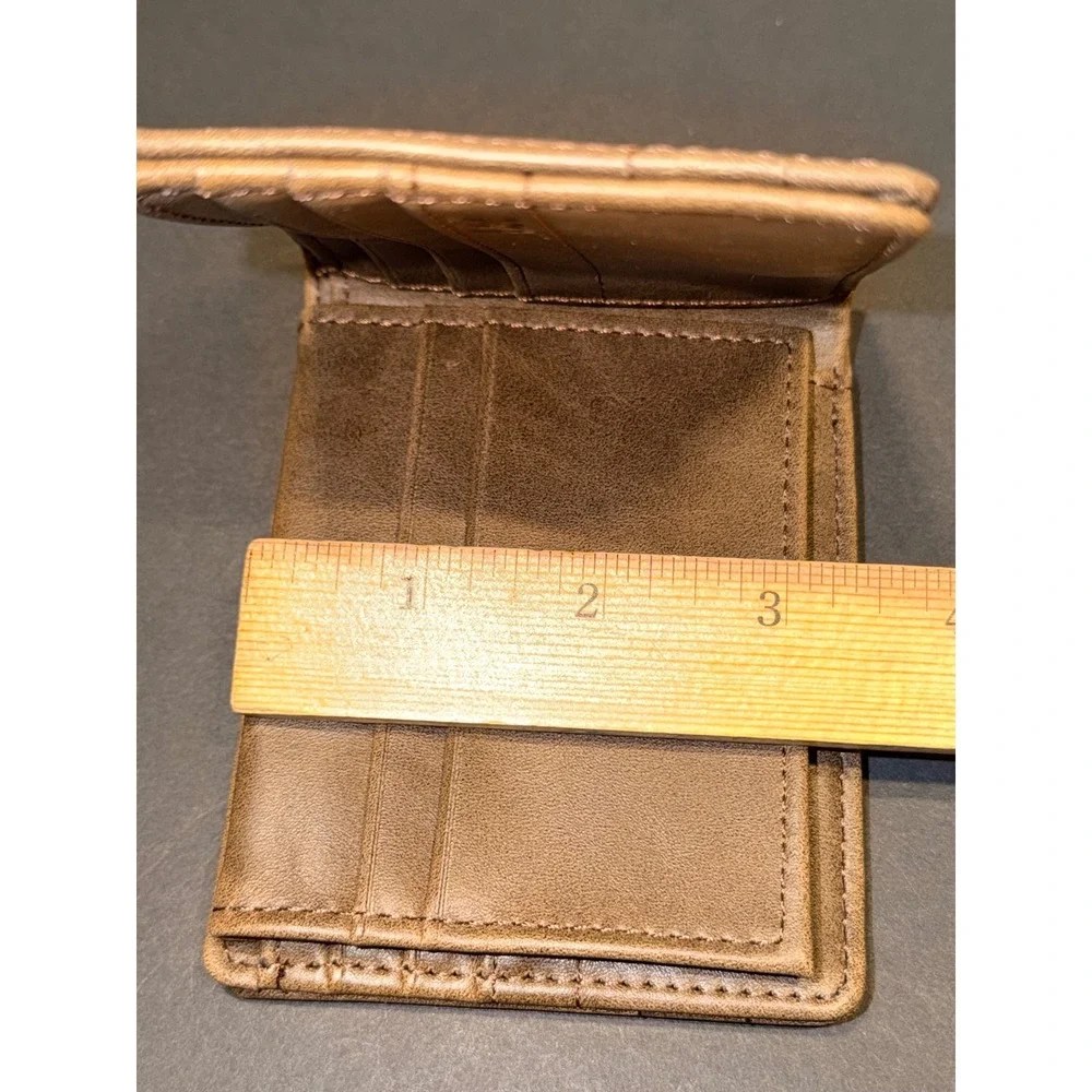 Lee Mens Bifold Wallet Brown Distressed Faux Leather ID Window Classic